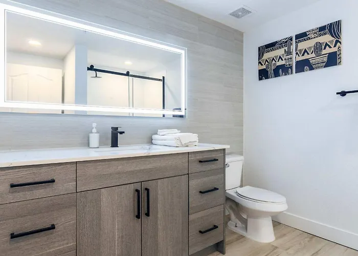 2br Cozysuites At Kierland Commons With Pool #06 Apartment Scottsdale